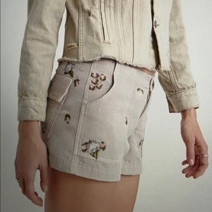 Lucky Brand Women’s Embroidered Cargo Short